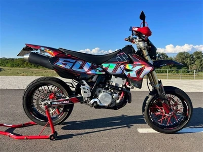 9 labākās motocikla iesaiņošanas priekšrocības?